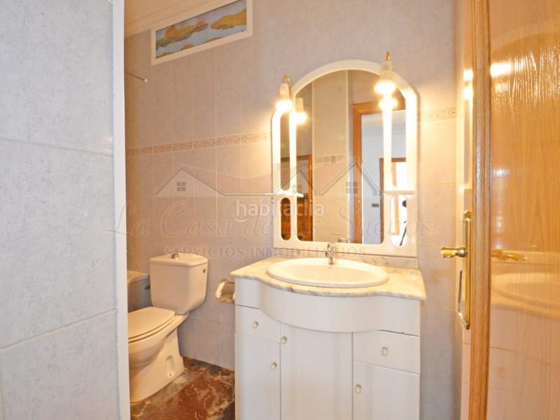 Foto 15a41480-5792-41c5-ab52-7b5356409e19. Casa con parcheggio in Sax