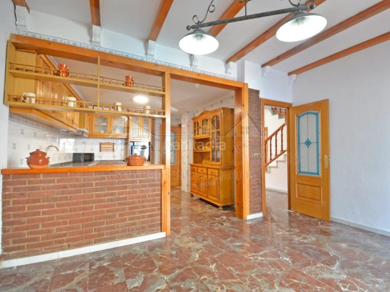 Foto 898e65d1-4c2a-4987-872e-7b072ef3842c. Casa con parcheggio in Sax