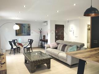 Attique à Plaza de Toros-Avenida Chapí-Trinquete. Fantastico atico en elda reformado