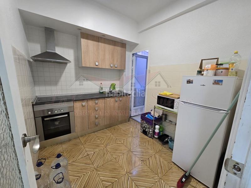 Foto 51a777fe-d307-4e2a-b8a2-b3d5aa75a143. Appartement avec piscine dans Sax