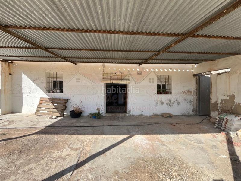 Foto 13a2f537-3d49-4956-b3bb-d8ccc36f64eb. Casa finca rustica para reformar en camara en San Crispín-Huerta Nueva-Estación Elda