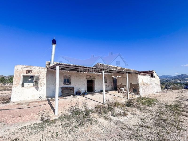Foto 29c1e4a8-6194-4b24-800d-58d50f5a22f6. Casa finca rustica para reformar en camara en San Crispín-Huerta Nueva-Estación Elda