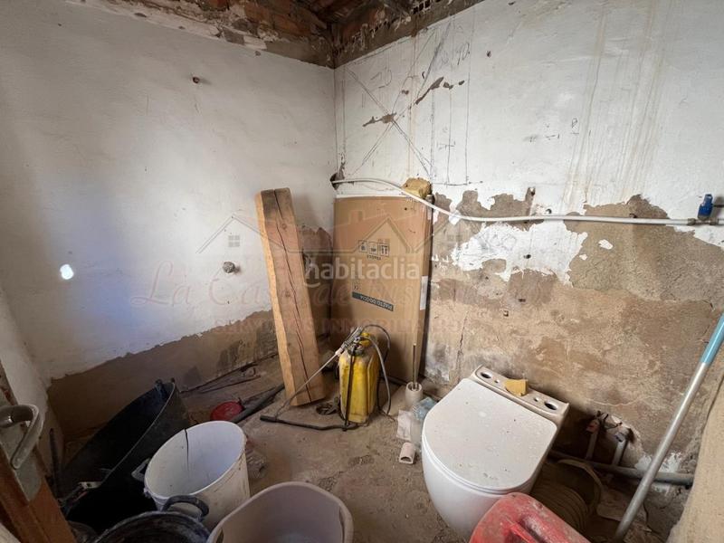 Foto 501cb4c8-4c89-4678-b5f5-4e57d2c08b6c. Casa finca rustica para reformar en camara en San Crispín-Huerta Nueva-Estación Elda