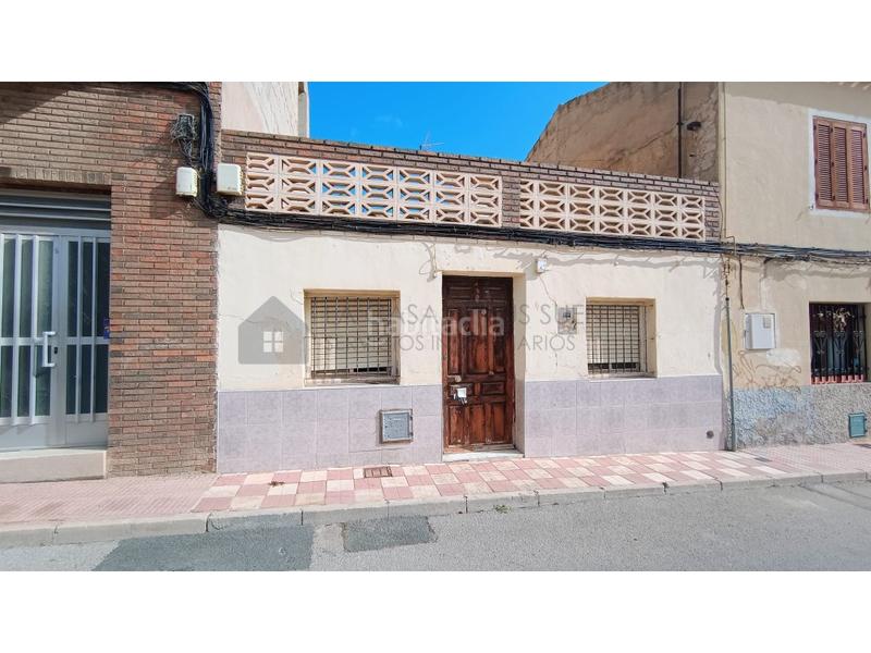 Foto 73edbc26-66d8-4ee5-94a4-0cfcc6a91a0d. Casa  para reformar en Sax