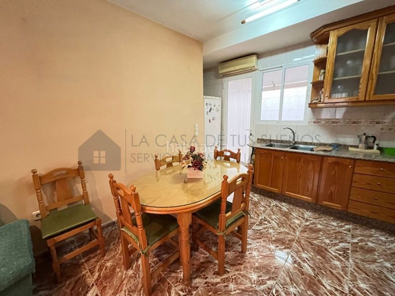 Foto 2a3c3967-bd11-4b22-925b-a4dc467d49af. Casa amb aparcament a Sax
