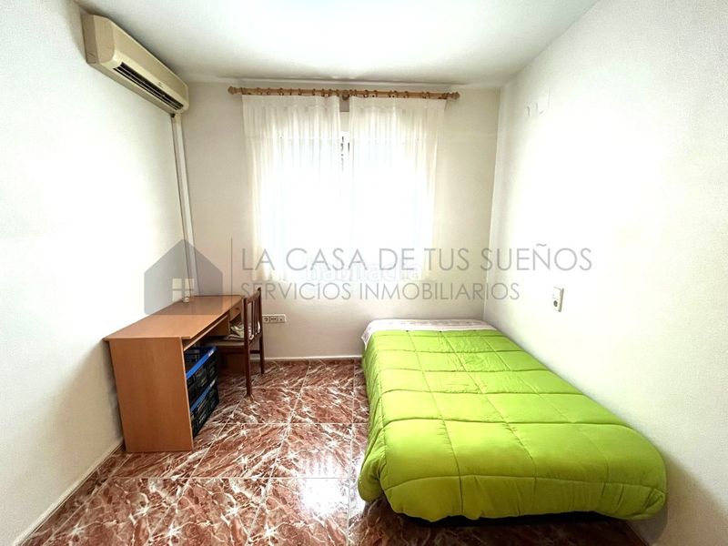 Foto fb319f08-cc4c-41a6-9d2d-3caf54a20177. Casa amb aparcament a Sax