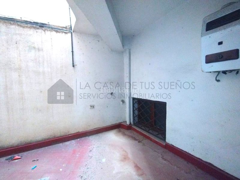 Foto 707690db-64ac-4472-aff5-24e02cbf14b7. Pis a Sax