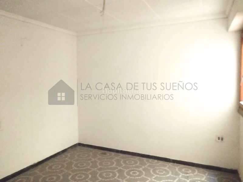 Foto 844bd659-1f6d-4ae0-9126-4b6882983ea9. Pis a Sax