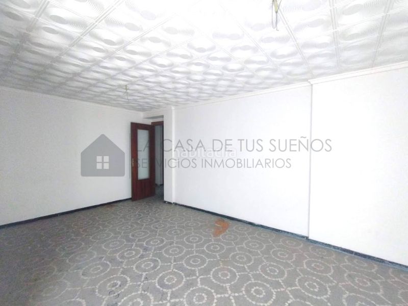 Foto aefdb6da-7b73-484a-b246-c0b358abbf64. Pis a Sax