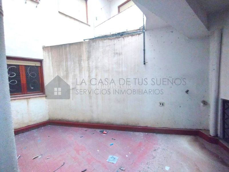 Foto e6485484-db60-47e2-8bc9-81d96389b688. Pis a Sax