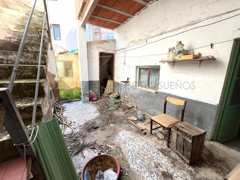 Foto be1037f7-ae45-4f83-84f9-3d73d345dd14. Casa a Sax