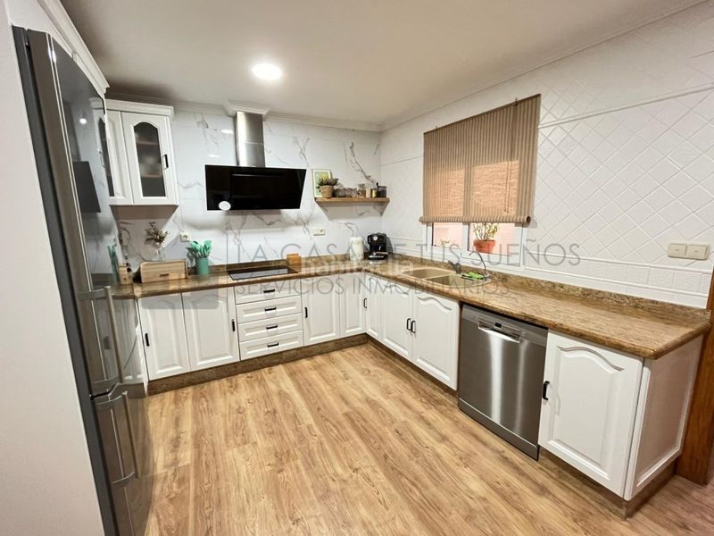 Foto 72441c41-79b0-46a5-9389-9cc96dd42434. Casa adossada a Monòver
