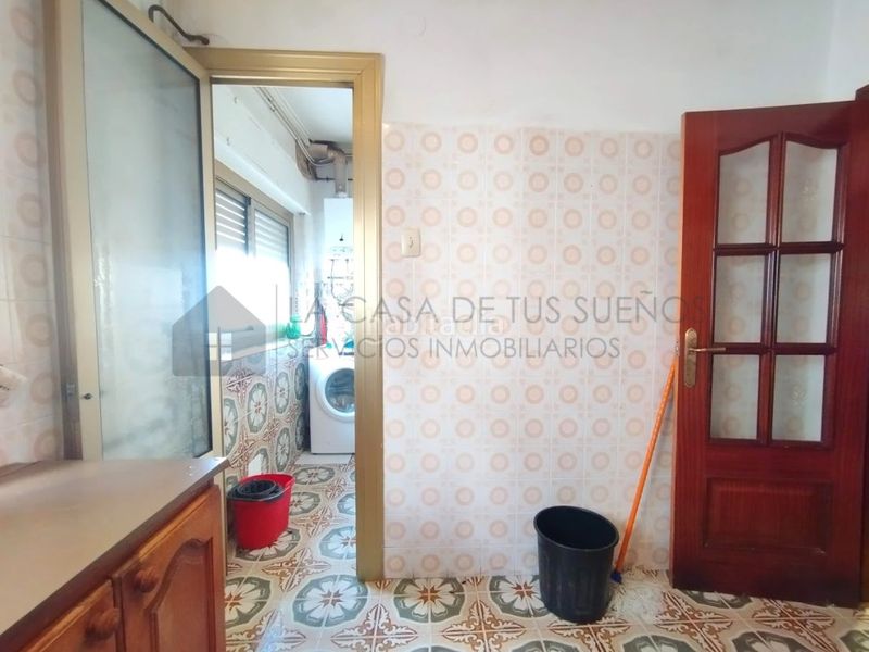 Foto 0c9037cc-0a51-4abc-95e3-8418af5823d6. Pis a Sax