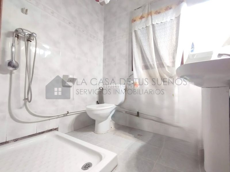 Foto 22e9cf8d-0a0f-45a8-b94b-57517a4a32be. Pis a Sax