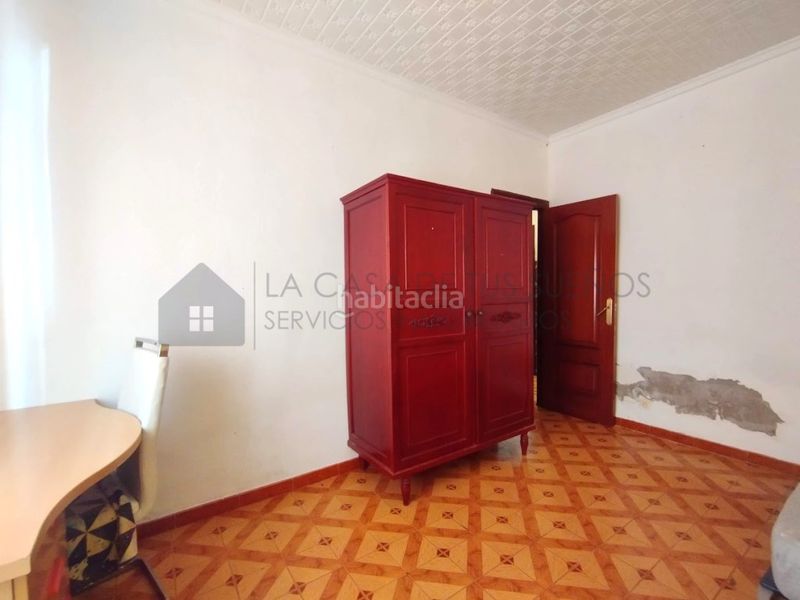 Foto e3289dad-573a-438c-bcce-394cde9260ee. Pis a Sax