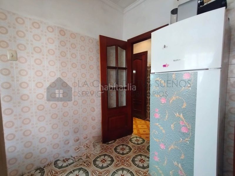 Foto ec4b7cf7-4974-4a26-ba03-ede04705caf0. Pis a Sax