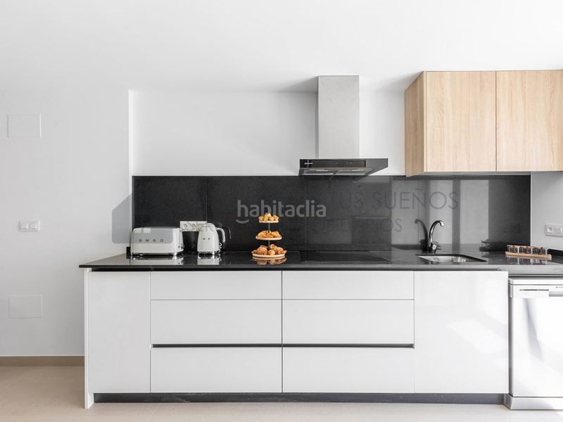 Foto eae74292-5a82-4e0e-9434-e9f1d5e468a1. Casa adossada amb aparcament a Rafal