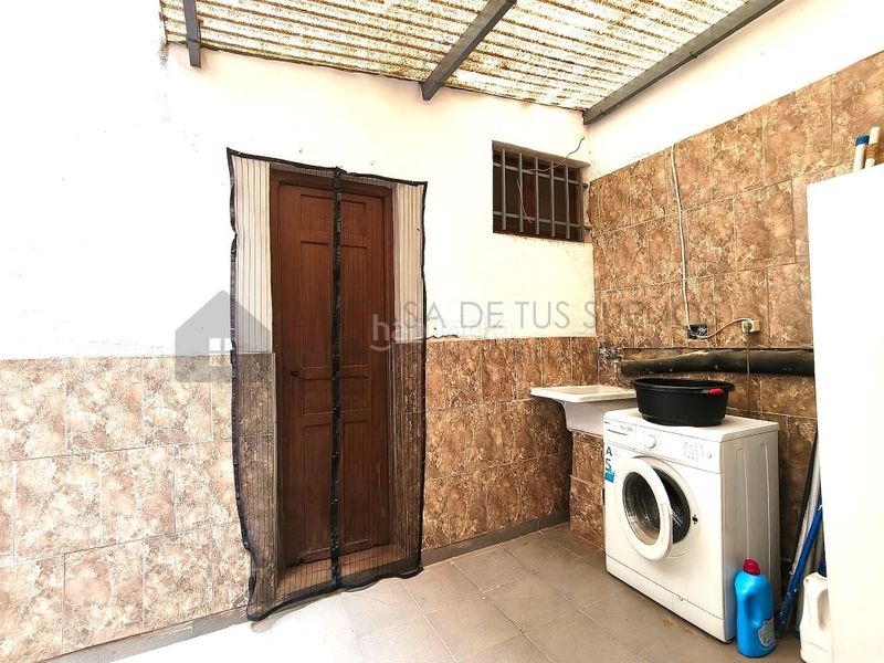 Foto 50afea03-26e7-422d-848f-c799dae0ae9a. Casa a Plaza Castelar - Mercado Central Elda