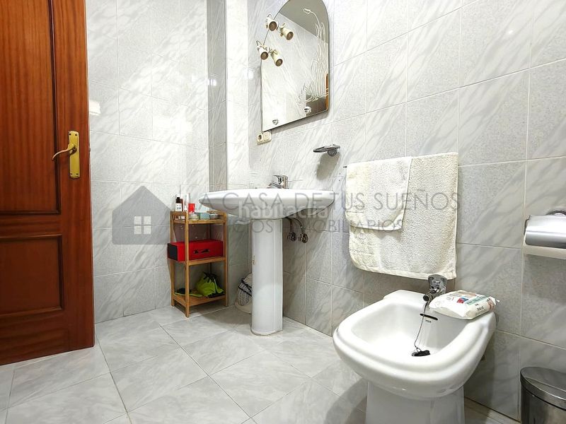 Foto 56d09ce4-bd69-4b65-84a6-2867a40d519c. Casa a Plaza Castelar - Mercado Central Elda