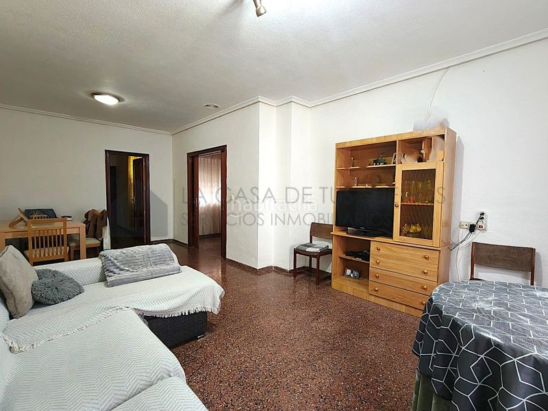 Foto a857f6cb-ed20-4402-9621-8d4ba9f7c75b. Casa a Plaza Castelar - Mercado Central Elda