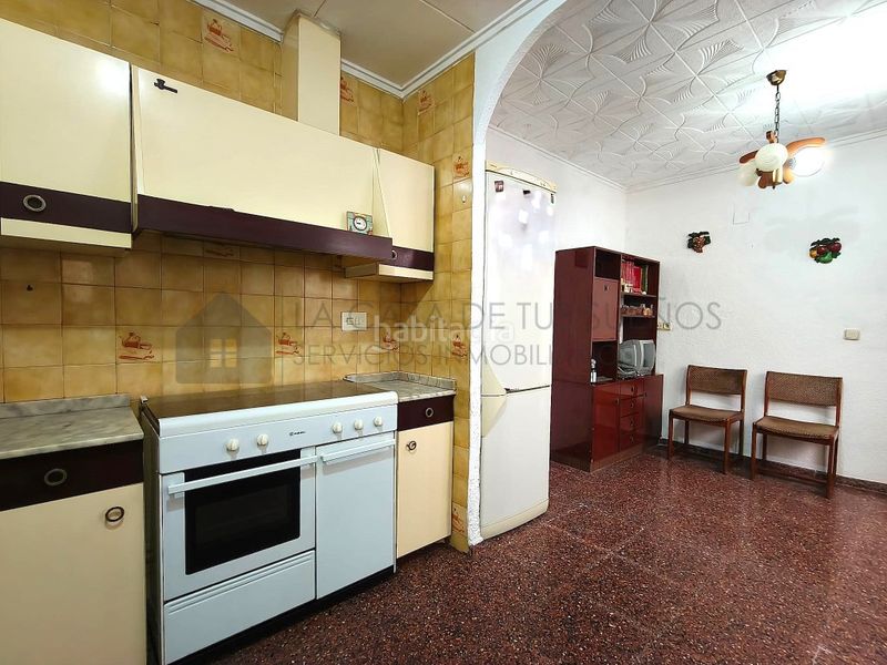 Foto e3afee5a-2dcb-467b-b248-1d3c348eda03. Casa a Plaza Castelar - Mercado Central Elda