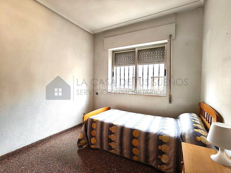 Foto ee8a323d-3462-4cdc-9da6-2df51ac94893. Casa a Plaza Castelar - Mercado Central Elda