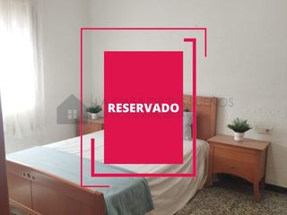 Appartement  Calle san luis. Planta baja en sax para reformar con garaje