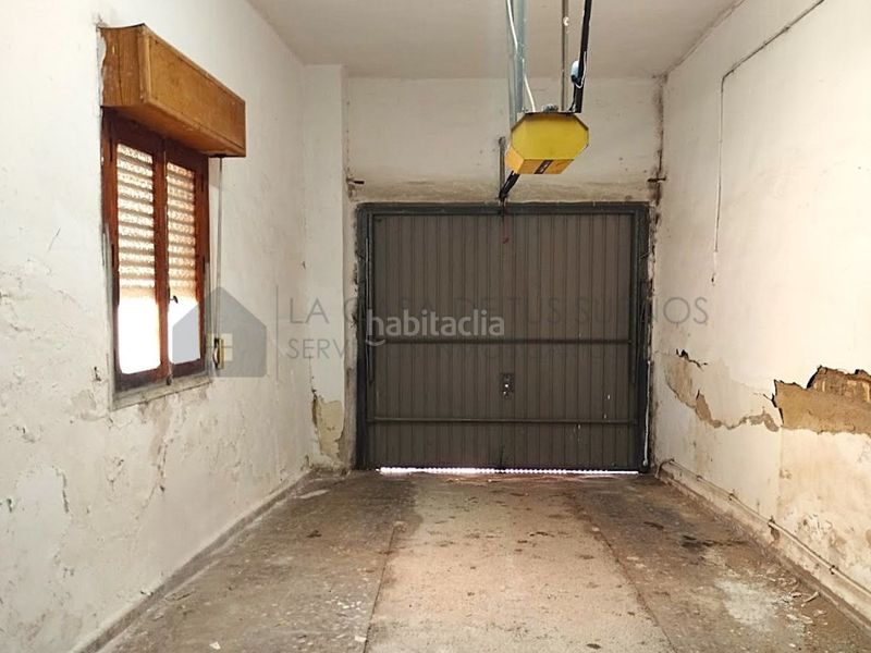 Foto cfd51eae-a4e8-4710-8731-a0564fcf3d10. Pis amb aparcament a Sax