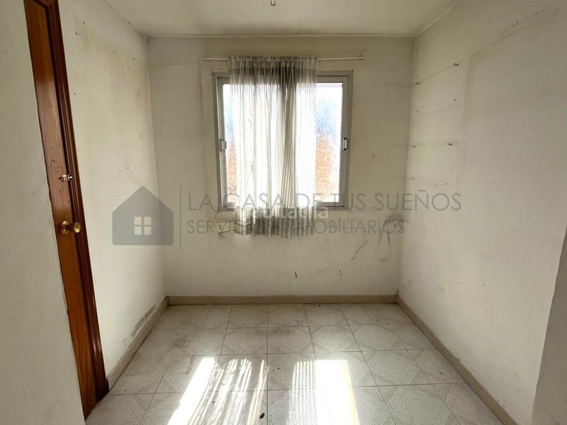 Foto 3f6951a4-5e0d-499f-9323-d6f07b1e6228. Casa a Sax