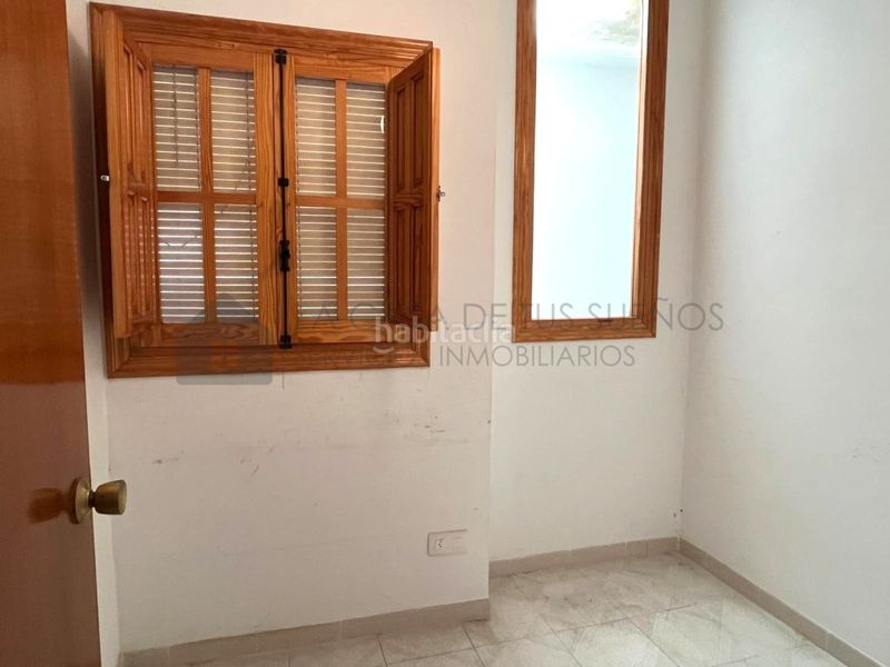 Foto 68a73b88-f376-4dc0-b87b-b615675a32e8. Casa a Sax