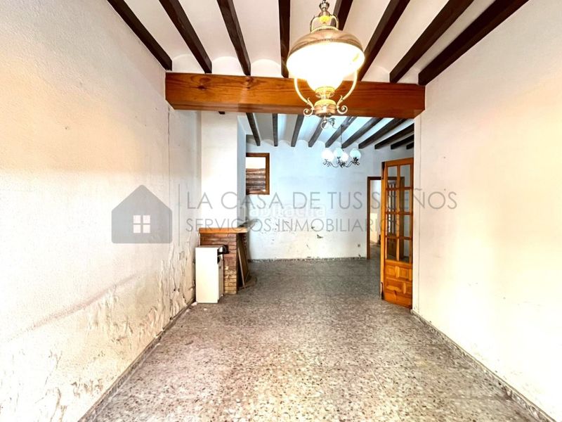 Foto 7533f6e1-7cbf-4f6d-a7c8-22ff3de361ec. Casa a Sax