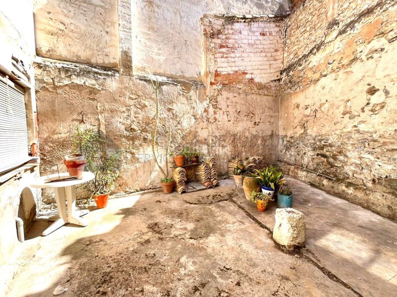 Foto 7dffc19c-ad0c-4290-a92d-40125ea427c9. Casa a Sax