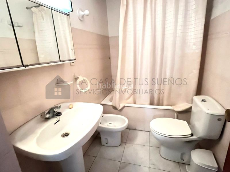 Foto a0aa55d8-4e5a-4d50-818d-8f4662fcd967. Casa a Sax