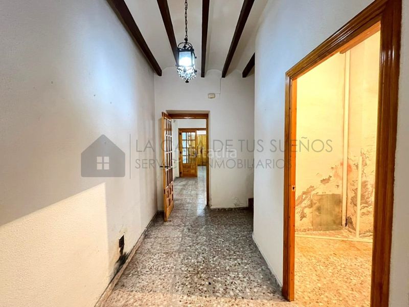 Foto b761b38f-3e2d-460e-b0da-7f82ab2dfda2. Casa a Sax