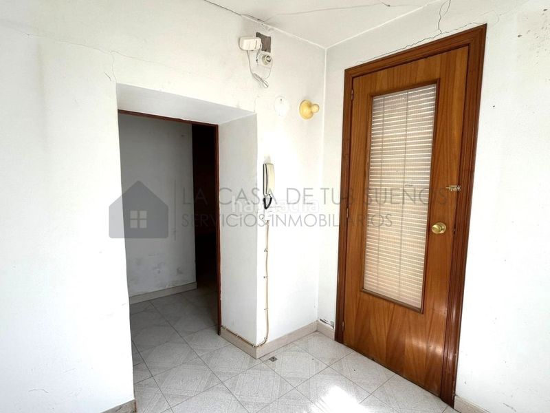 Foto f9f4ed36-bfc6-4d37-b538-78165fcaca77. Casa a Sax