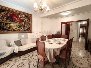 Flat  Calle san pascual. Precioso piso con 4 habitaciones 135 metros