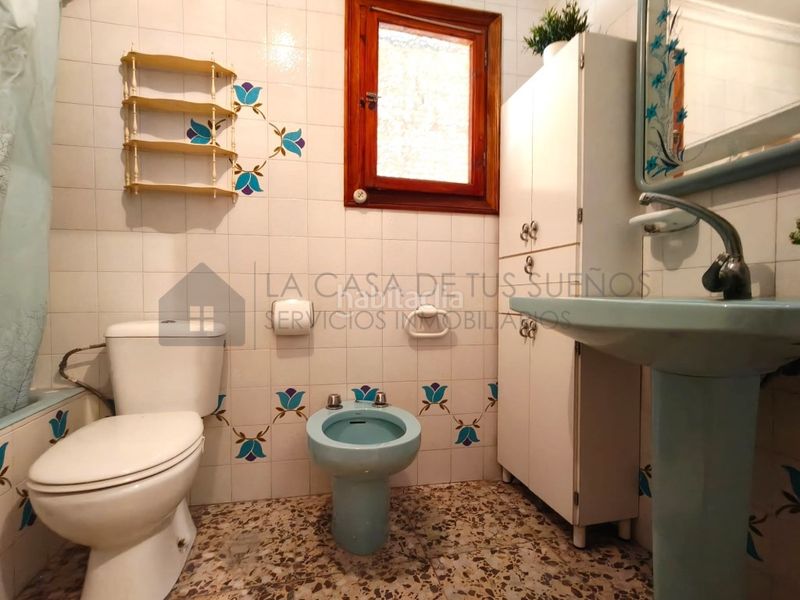 Foto 7ad58409-338e-4ab8-944f-ca91803c985e. Pis a Sax