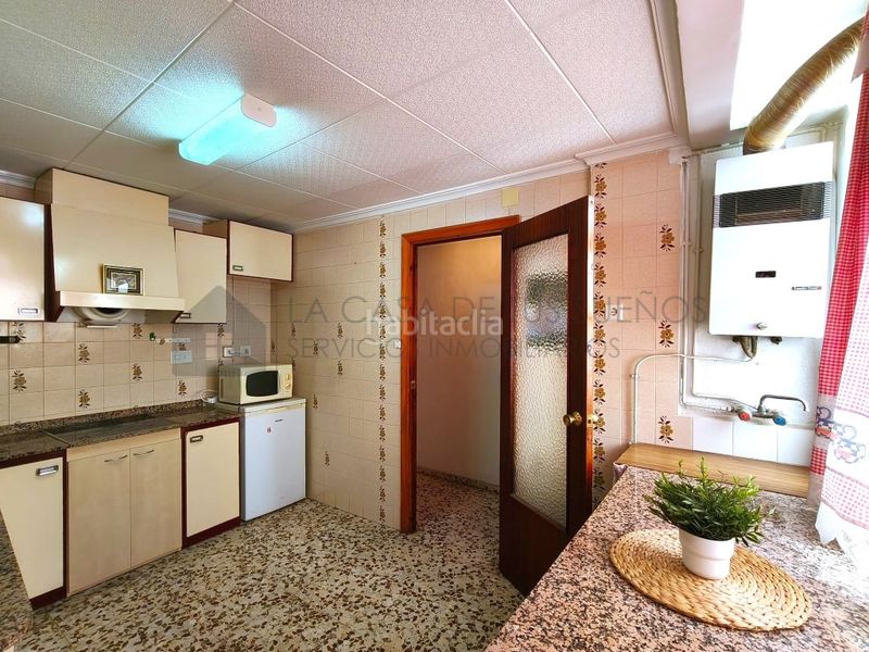 Foto eeaa4c09-cfba-4e45-a405-e41a0b372a82. Pis a Sax