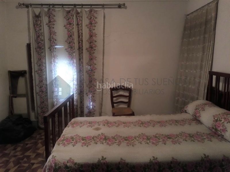 Foto 3eb6fe39-3f2f-4b88-ae0e-ec882dd451ba. Casa a Sax