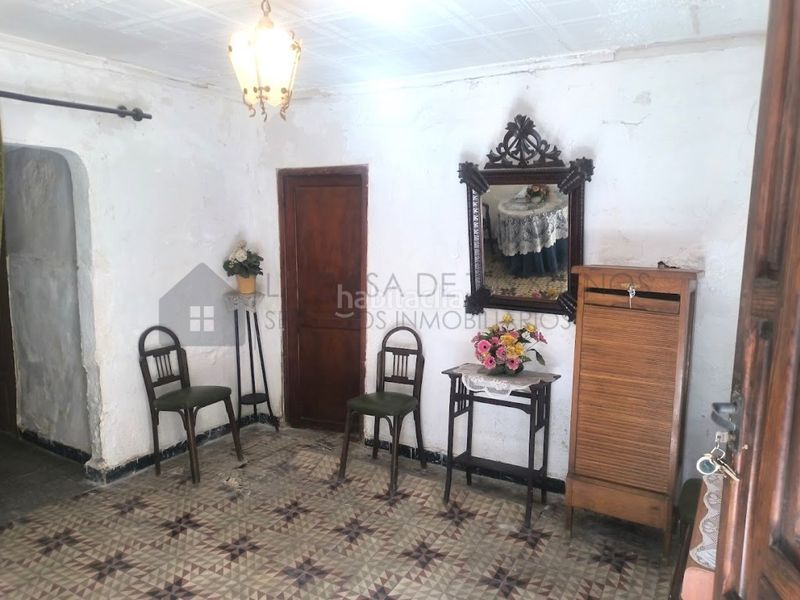 Foto f4ac309d-8fc3-49a8-a86b-46c4d6a5fc88. Casa a Sax