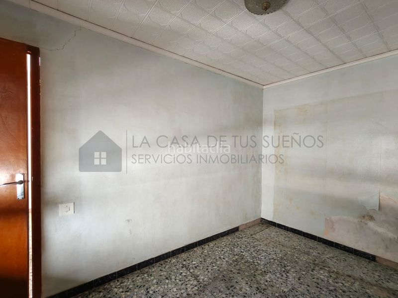 Foto 790ad32e-f7bb-4f71-a457-026dadd6d8a4. Casa a Sax