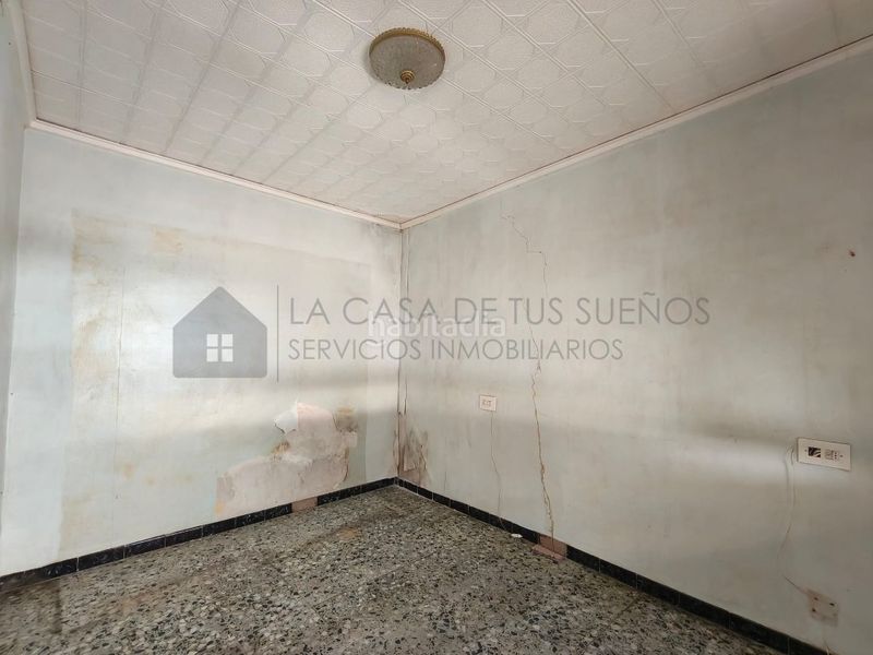 Foto adc4a806-0ed6-4694-892b-4192ada80f8f. Casa a Sax