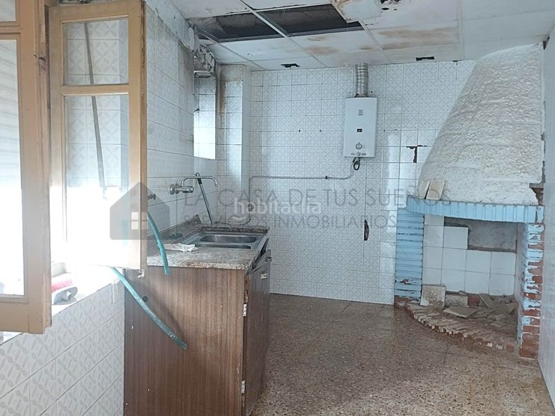 Foto d1422e96-cdc8-47d2-9ba7-48d87a8206cd. Casa a Sax