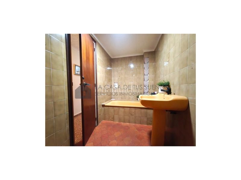 Foto 1637dbae-06ba-4b74-a953-4a7d4a398e60. Pis a Sax