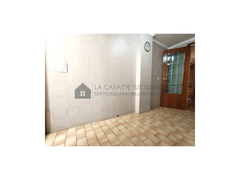 Foto 4e134da5-6c3f-4ebd-8ea6-bbe230fcb7a8. Pis a Sax