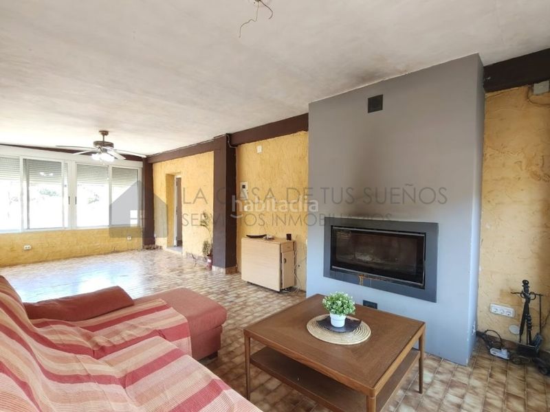Foto 68891cfe-875f-4cd1-9404-674a363ea962. Masia a Petrer