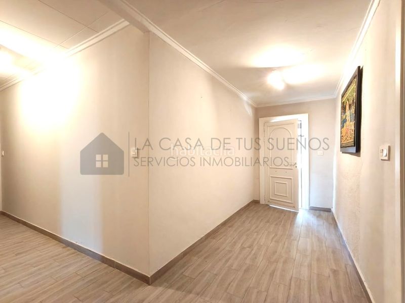 Foto b9175623-415d-40e5-978c-dbec46c4d766. Masia a Petrer