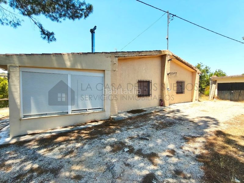 Foto c7a14451-08d0-4c3b-ad8b-df192d546eec. Masia a Petrer