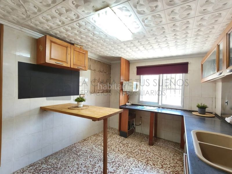 Foto d75f4713-71dc-4116-8675-37e8680d787f. Masia a Petrer