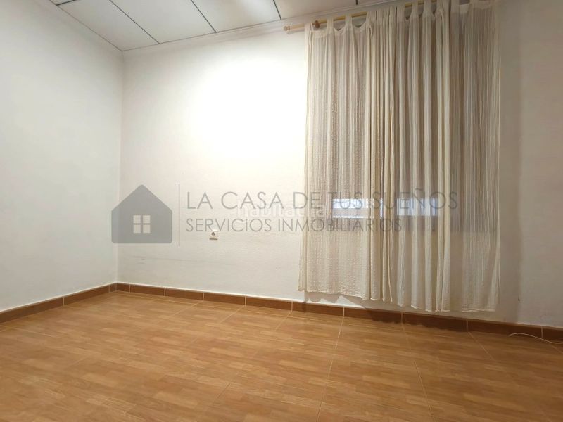 Foto 48f33d88-dc2b-404c-b379-c1748a187f08. Casa a Sax